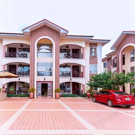 אקרה Ibranad Apartments מראה חיצוני תמונה