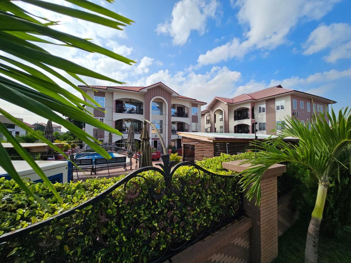 אקרה Ibranad Apartments מראה חיצוני תמונה